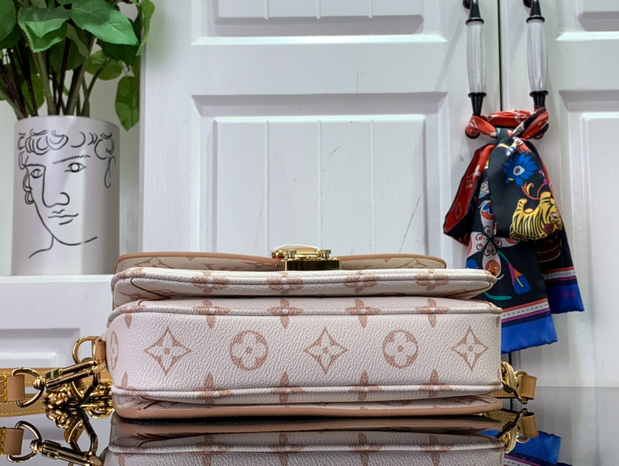 루이비통 포쉐트 메티스 이스트 웨스트 라이트 베이지 M46279 M46914 21.513.56cm4.jpg