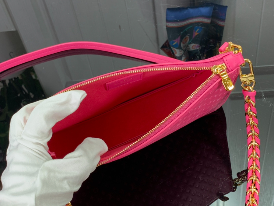 루이비통 렉싱턴 파우치 느와 M82247 21.512.55cm 핫핑크4.jpg