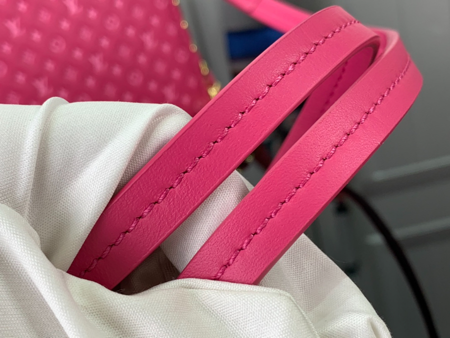 루이비통 렉싱턴 파우치 느와 M82247 21.512.55cm 핫핑크7.jpg