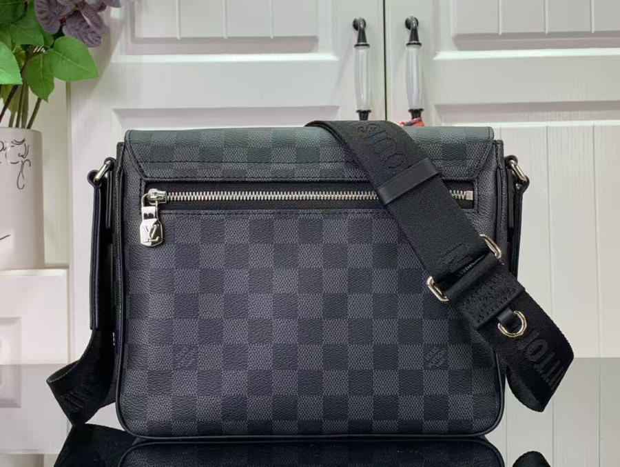 루이비통 블랙 다미에 메신저백 26207cm2.jpg