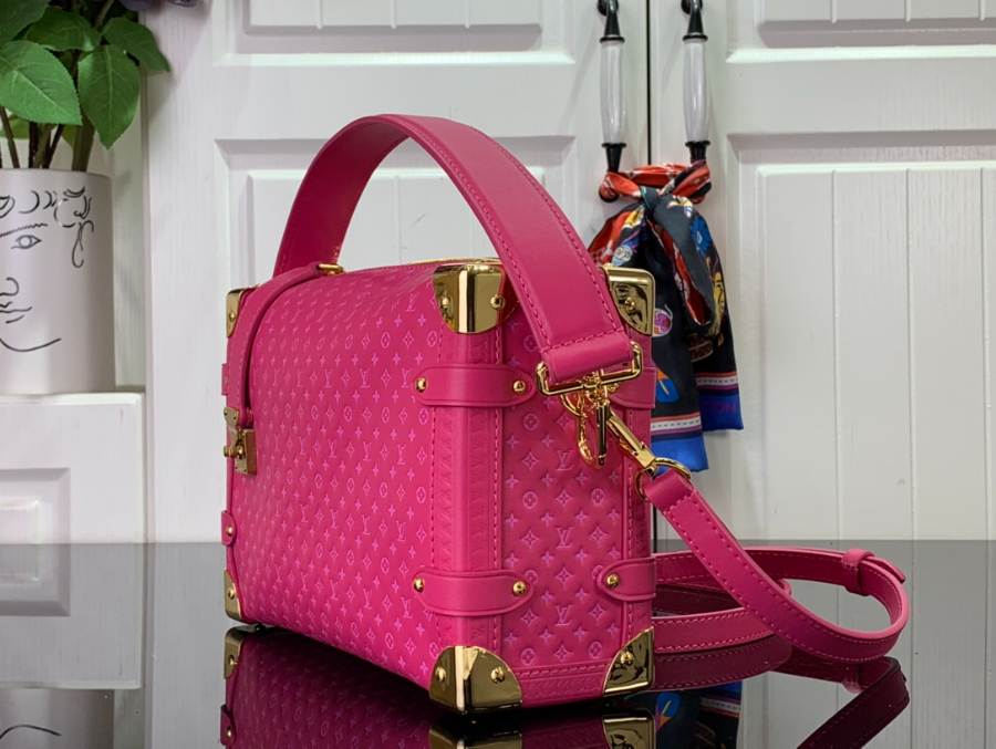 루이비통 사이드 트렁크 M46358 21146cm 핫핑크3.jpg