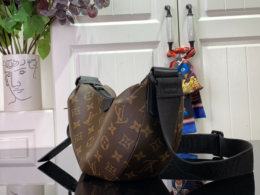 루이비통 해먹 백 PM M47158 28.5158cm3.jpg