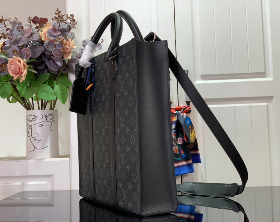 루이비통 삭 플라 블랙 M46452 36.5389cm3.jpg