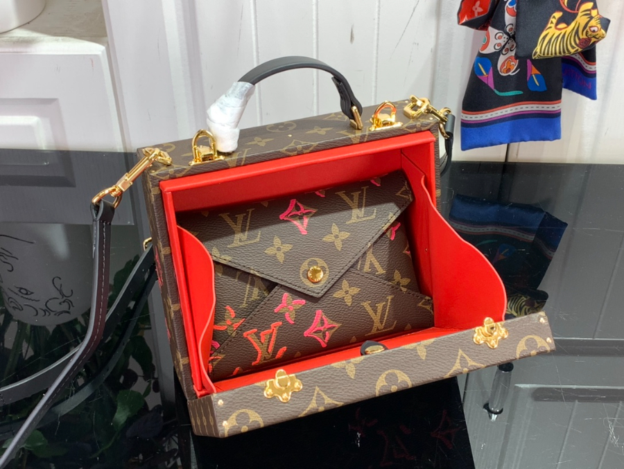 이비통 모바일 박스 HJ03175.jpg