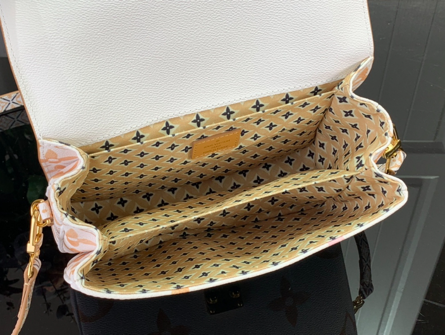 이비통 포쉐트 메티스 크로스백 25197cm M23055 라이트 오랜지5.jpg