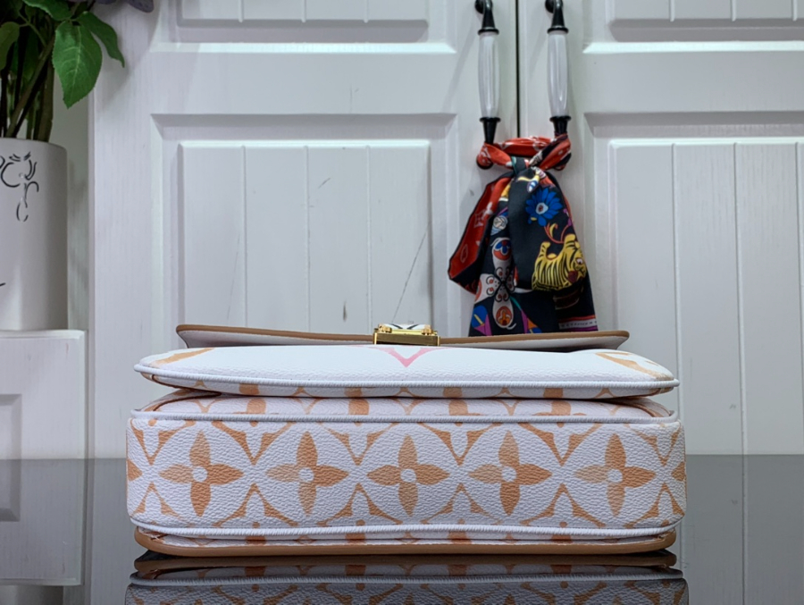 이비통 포쉐트 메티스 크로스백 25197cm M23055 라이트 오랜지4.jpg