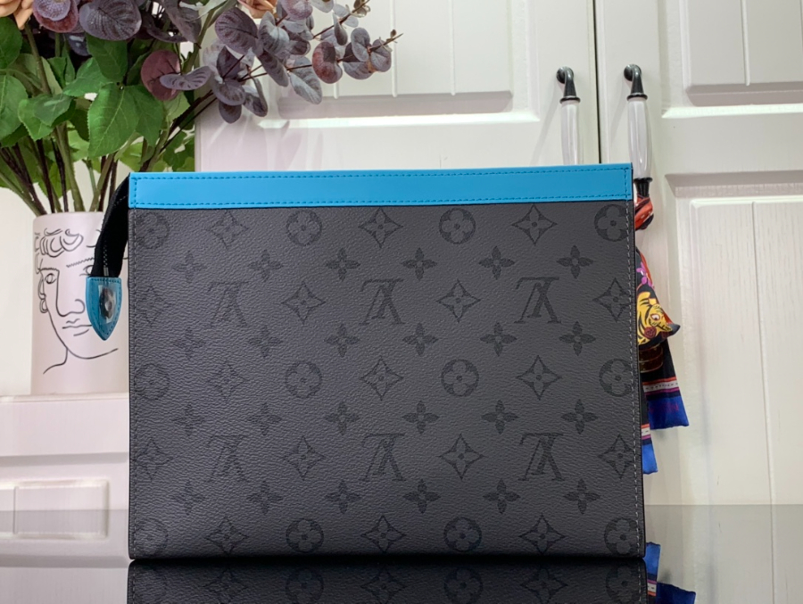 이비통 포쉐트 보야주 파우치 M11466 27216cm 블루1.jpg