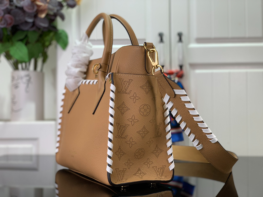 루이비통 온 마이 사이드 토트백 브라운 M21569 21585 302414cm3.jpg