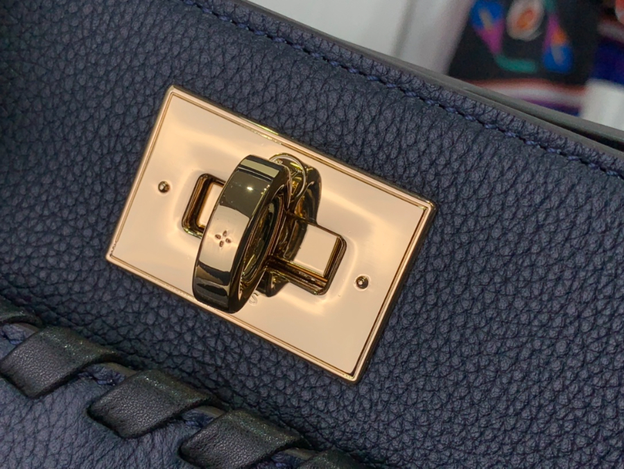 루이비통 온 마이 사이드 토트백 블랙 M21569 21585 302414cm6.jpg