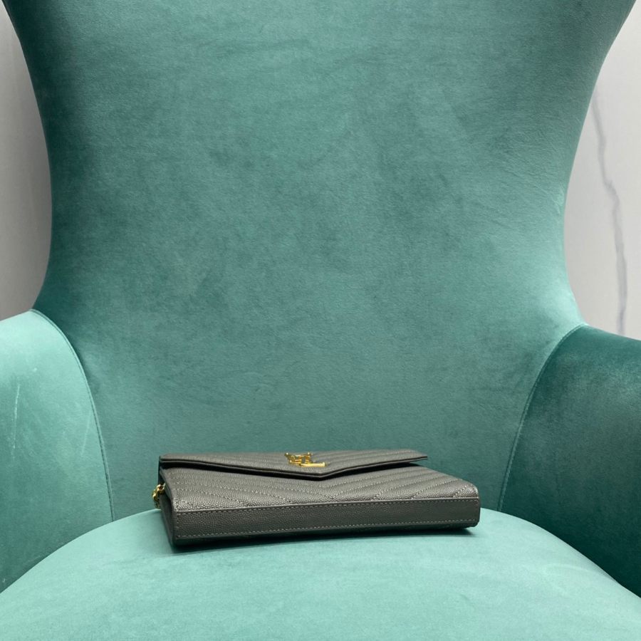 로랑 그랑 드 뿌드르 가죽 소재 CASSANDER 클래식 체인 지갑 377828 22.5414cm 초록색4.jpg