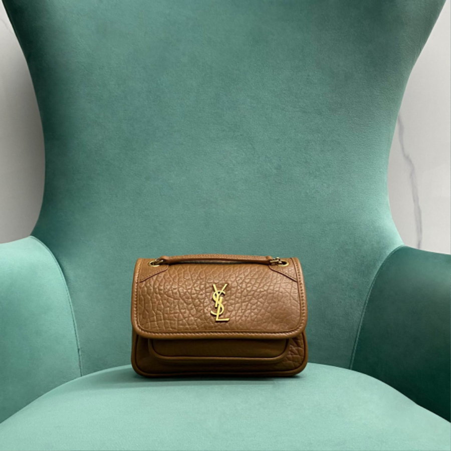 로랑 그레인 램스킨 소재 NIKI 미니 꼬냑 828736 1812.55cm01.jpg