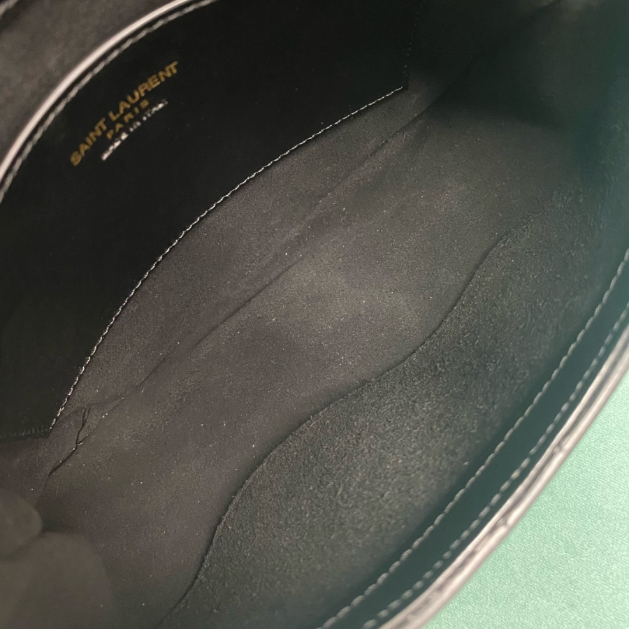 생로랑 VOLTAIER 탑 핸들 백 인 박스 800846 20717cm 블랙6.jpg