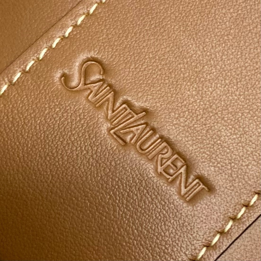 생로랑 가죽 소재의 Y 스몰 호보백 브라운 833160 2514.526cm08.jpg