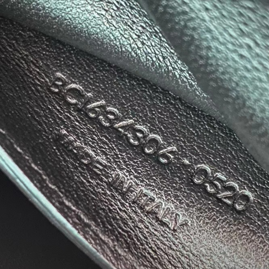 생로랑 가죽 스몰 사첼 백 배색 블랙 634306 18.5144cm9.jpg