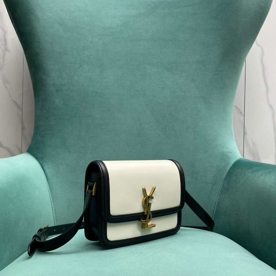 생로랑 가죽 스몰 사첼 백 흑백 634306 18.5144cm3.jpg