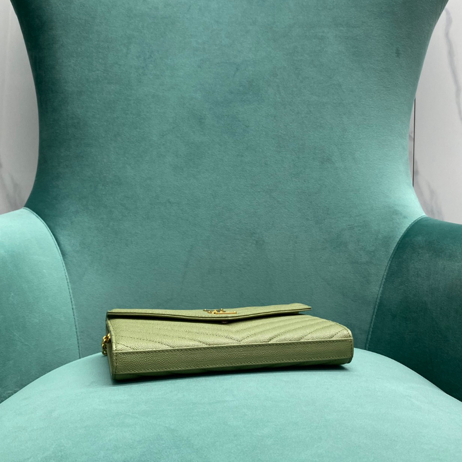 생로랑 그랑 드 뿌드르 가죽 소재 CASSANDER 클래식 체인 지갑 377828 22.5414cm 그린5.jpg