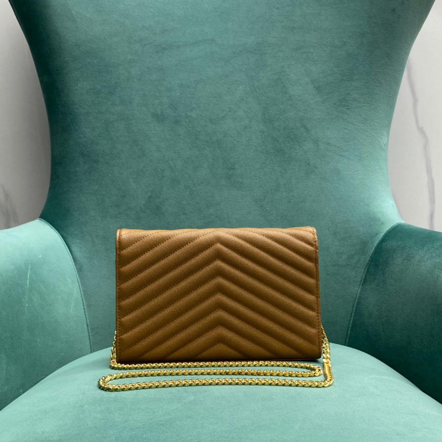 생로랑 그랑 드 뿌드르 가죽 소재 CASSANDER 클래식 체인 지갑 377828 22.5414cm 라이트 브라운2.jpg