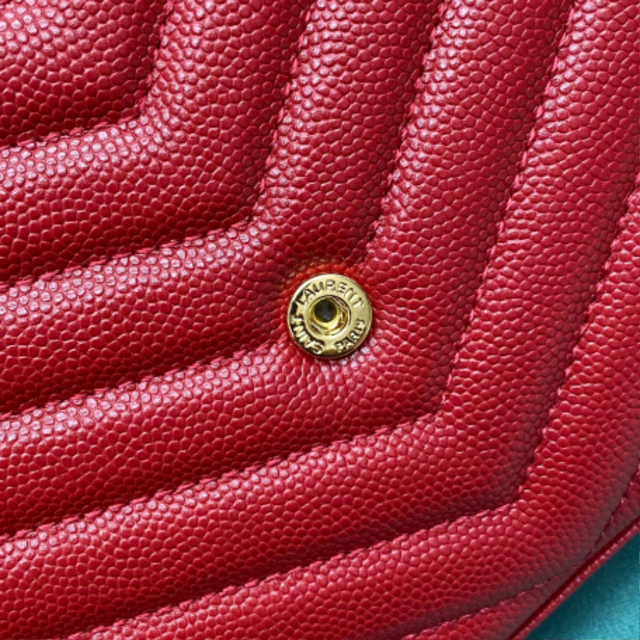 생로랑 그랑 드 뿌드르 가죽 소재 CASSANDER 클래식 체인 지갑 377828 22.5414cm 레드6.jpg