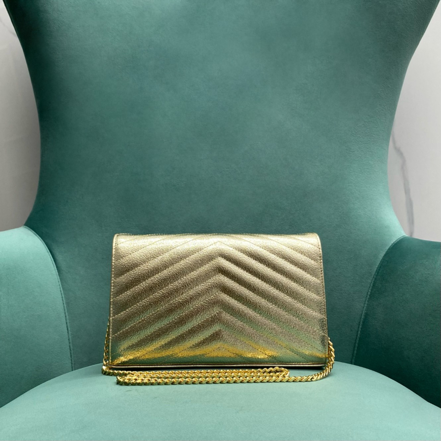 생로랑 그랑 드 뿌드르 가죽 소재 CASSANDER 클래식 체인 지갑 377828 22.5414cm 스몰 골드2.jpg