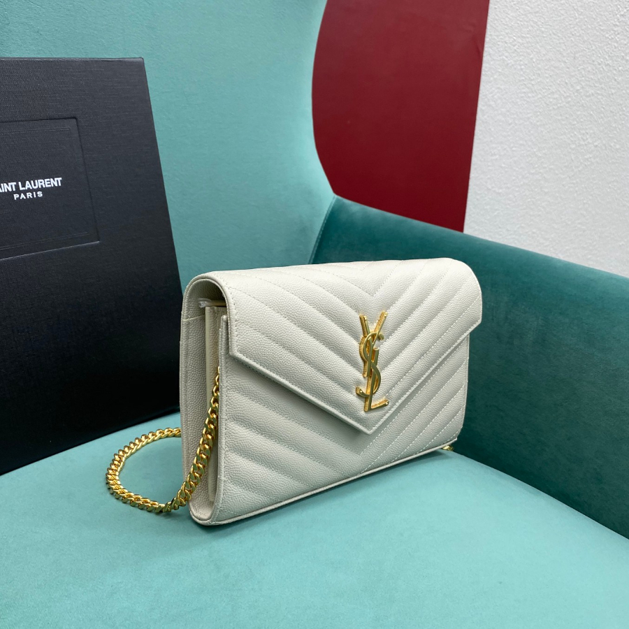 생로랑 그랑 드 뿌드르 가죽 소재 CASSANDER 클래식 체인 지갑 377828 22.5414cm 화이트5.jpg