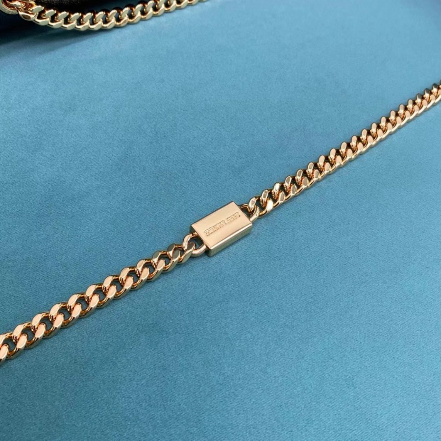 생로랑 그랑 드 뿌드르 엠보스 레더 골드 모노그램 케이트 미디움백 골드 체인 스트랩 블랙 364021 24514.5cm10.jpg