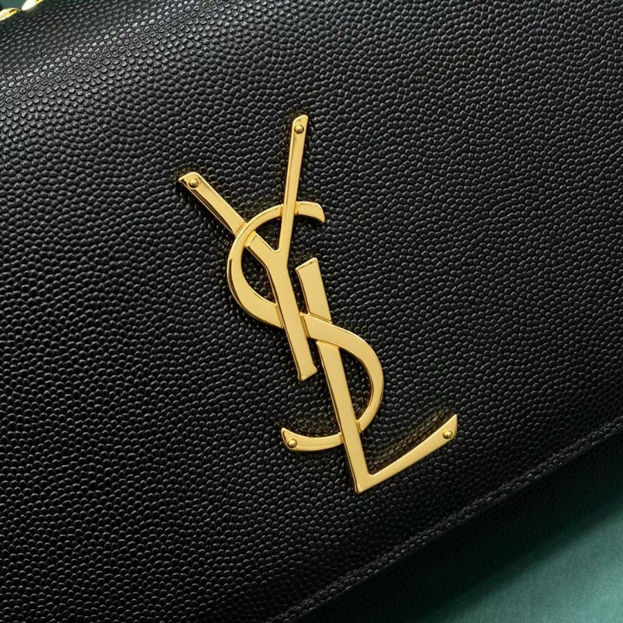 생로랑 그랑 드 뿌드르 엠보스 레더 골드 모노그램 케이트 미디움백 골드 체인 스트랩 블랙 364021 24514.5cm07.jpg