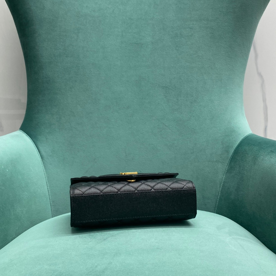 생로랑 그랑 드 뿌드르 퀼팅 가죽 ENVELOPE 스몰 600195 21613cm 블랙 금장05.jpg
