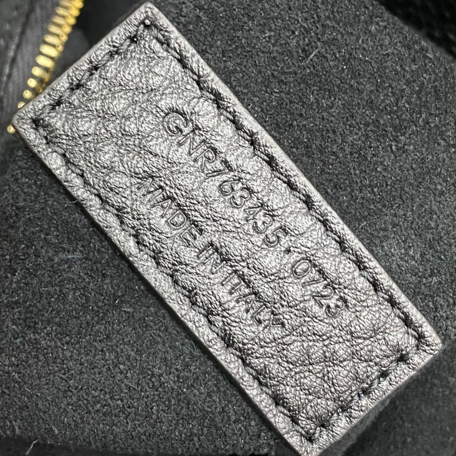 생로랑 그레인 가죽 소재의 LE 5 A 7 BEA 763435 502818cm 블랙9.jpg