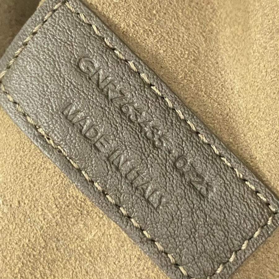 생로랑 그레인 가죽 소재의 LE 5 A 7 BEA 763435 502818cm 올리브9.jpg