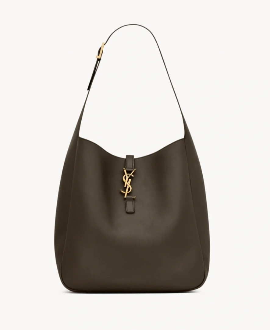 생로랑 그레인 가죽 소재의 LE 5 A 7 소프트 라지백 753837 301331cm 다크 올리브1.jpg