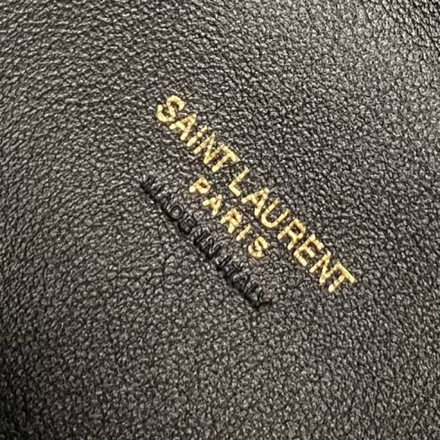생로랑 그레인 가죽 소재의 유영한 LE 5 A 7 베이비백 809461 15716cm 블랙9.jpg