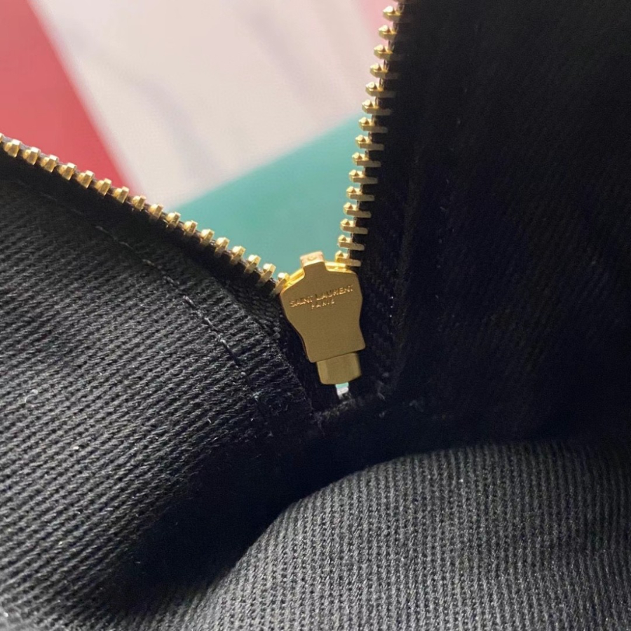 생로랑 금장 클래식 크로스바디백 블랙 569737 25713cm8.jpg