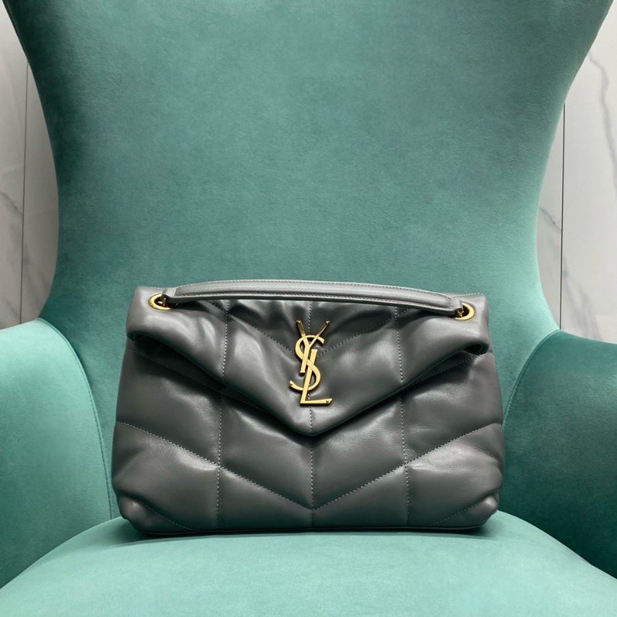 생로랑 나파 퀼팅 가죽 소재 PUFFER 스몰 577476 281118cm 그레이1.jpg