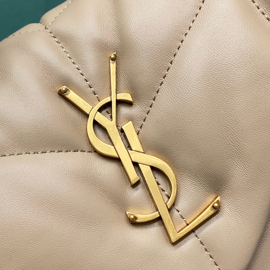 생로랑 나파 퀼팅 가죽 소재 PUFFER 스몰 577476 281118cm 다크 베이지6.jpg