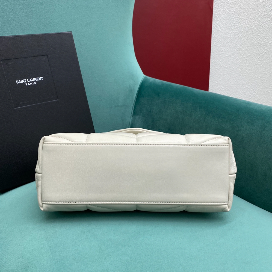 생로랑 나파 퀼팅 가죽 소재 PUFFER 스몰 577476 281118cm 라이트 베이지 은장4.jpg