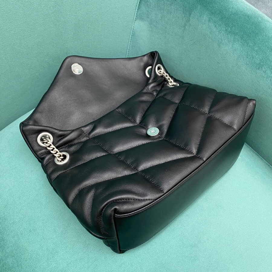 생로랑 나파 퀼팅 가죽 소재 PUFFER 스몰 577476 281118cm 블랙 은장5.jpg