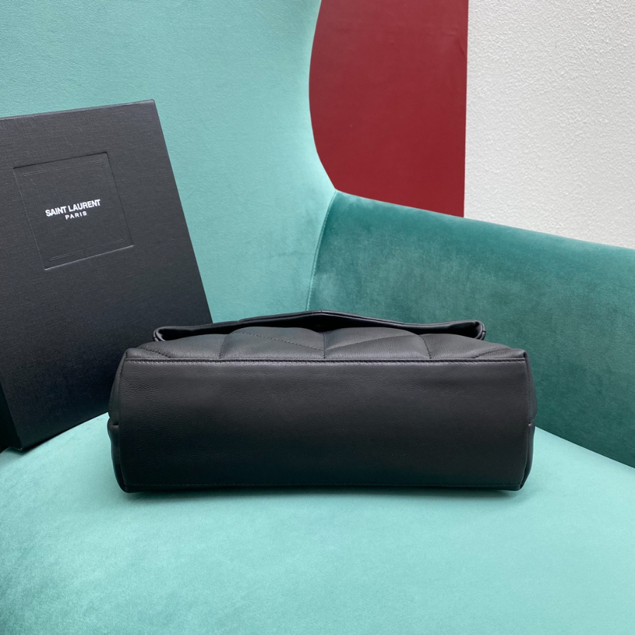 생로랑 나파 퀼팅 가죽 소재 PUFFER 스몰 577476 281118cm 쏘 블랙4.jpg