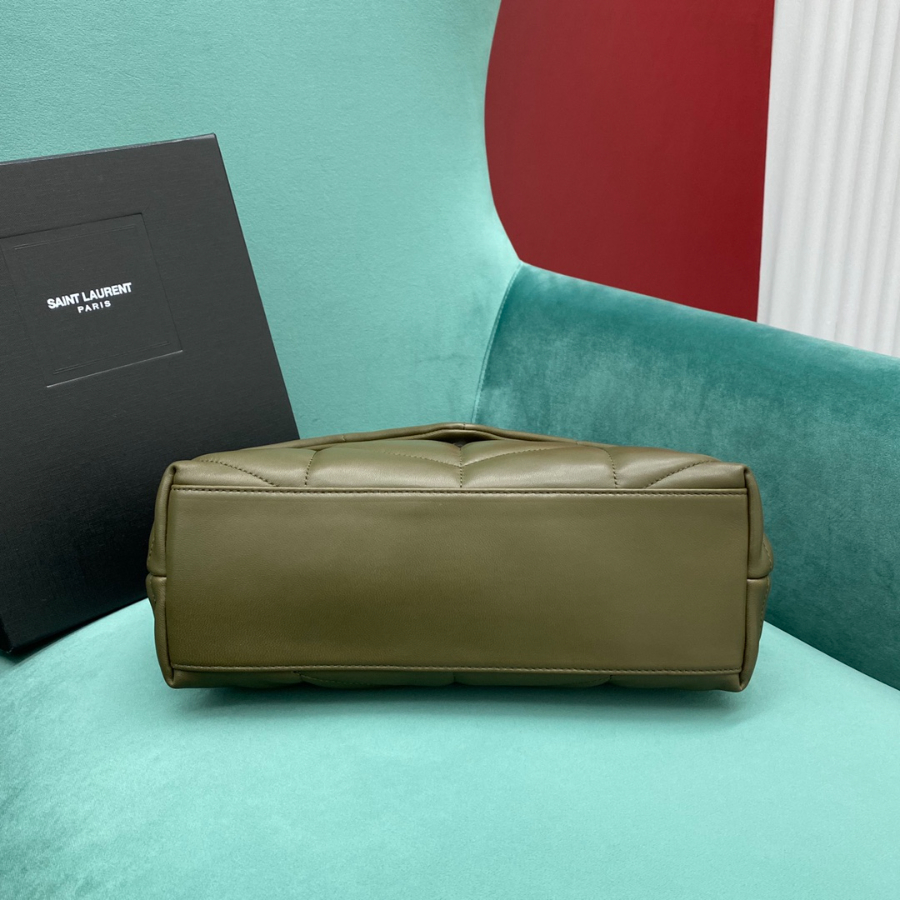 생로랑 나파 퀼팅 가죽 소재 PUFFER 스몰 577476 281118cm 올리브 은장4.jpg