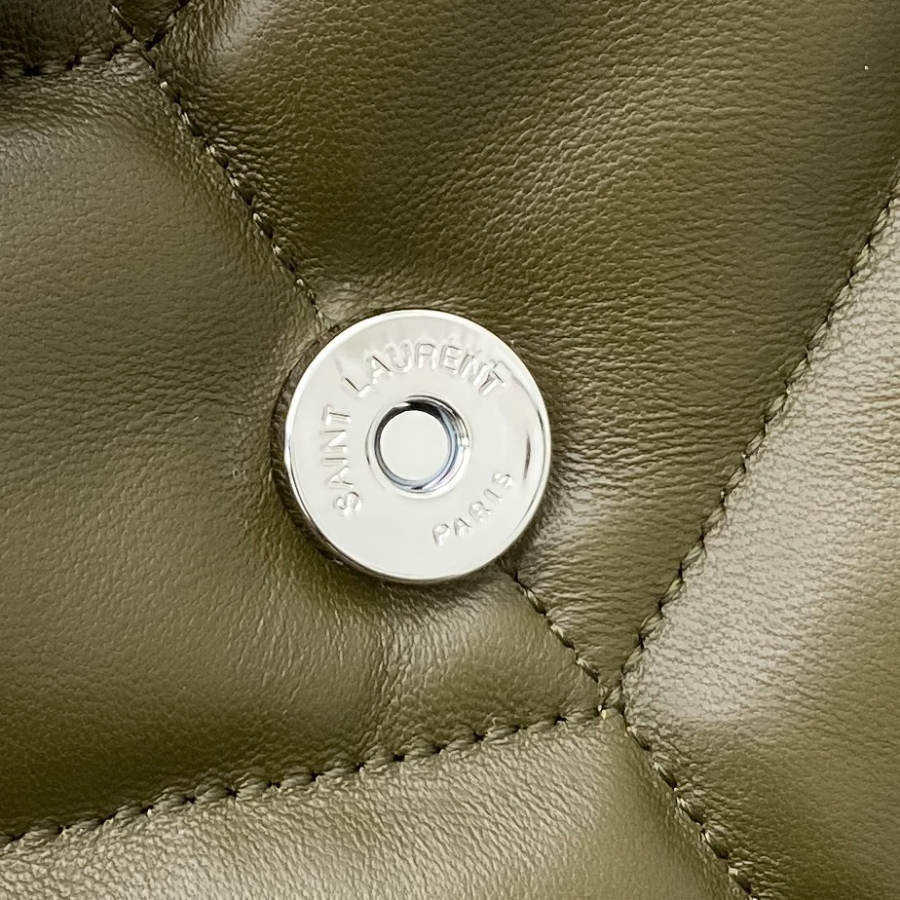 생로랑 나파 퀼팅 가죽 소재 PUFFER 스몰 577476 281118cm 올리브 은장8.jpg