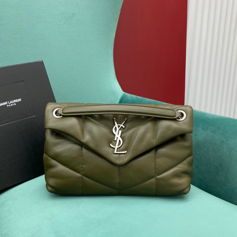 생로랑 나파 퀼팅 가죽 소재 PUFFER 스몰 577476 281118cm 올리브 은장1.jpg