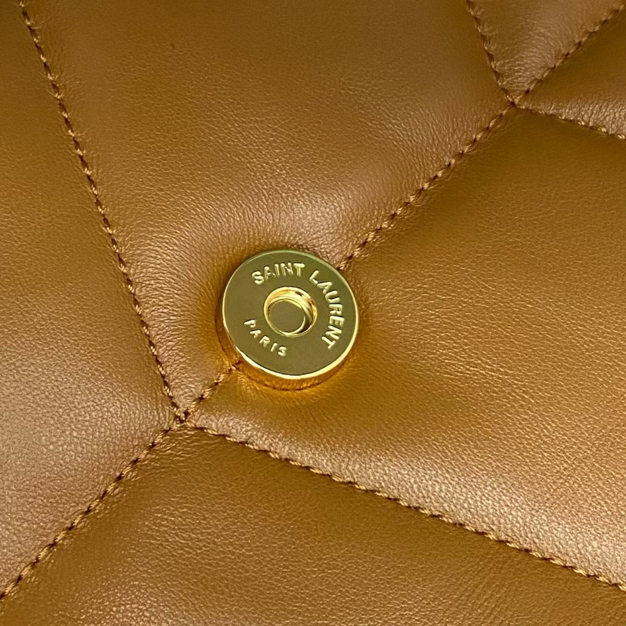 생로랑 나파 퀼팅 소재 PUFFER 577475 331424cm 브라운 금장07.jpg