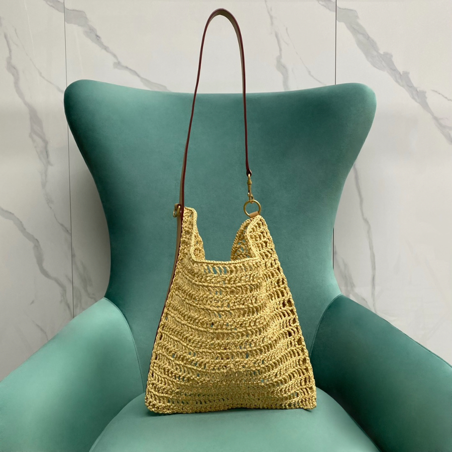 생로랑 라피아 마크라메 소재의 OXALIS 숄더백 781289 37340cm 다크 누드2.jpg