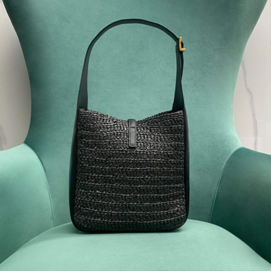 생로랑 라피아 및 가죽 소재의 유연한 le 5 A 7 스몰백 823812 23225cm 블랙03.jpg