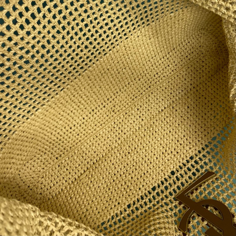 생로랑 라피아 소재의 ICARE 772191 38843cm 다크 누드7.jpg