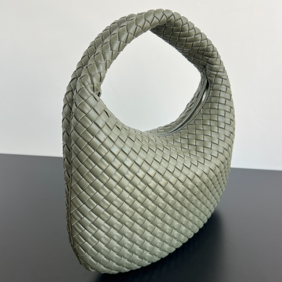 보테가베네타 베네타숄더백2.jpg