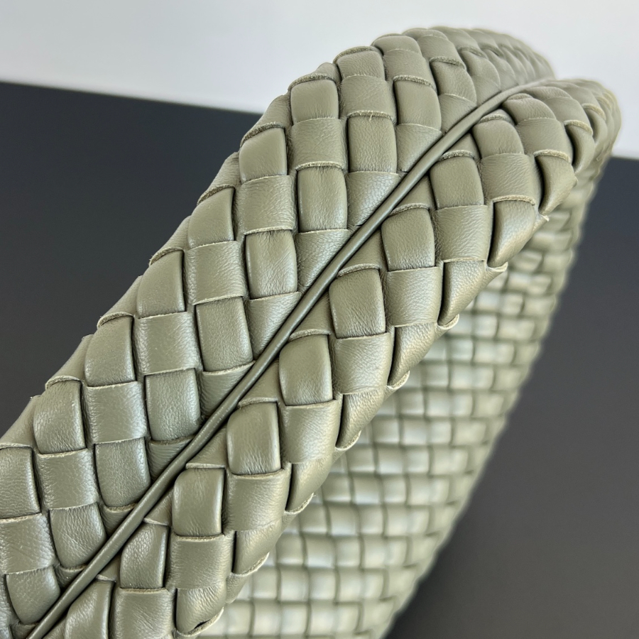 보테가베네타 베네타숄더백7.jpg