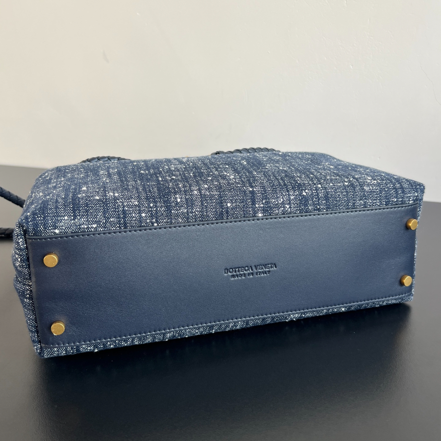 보테가베네타 안디아모5.jpg