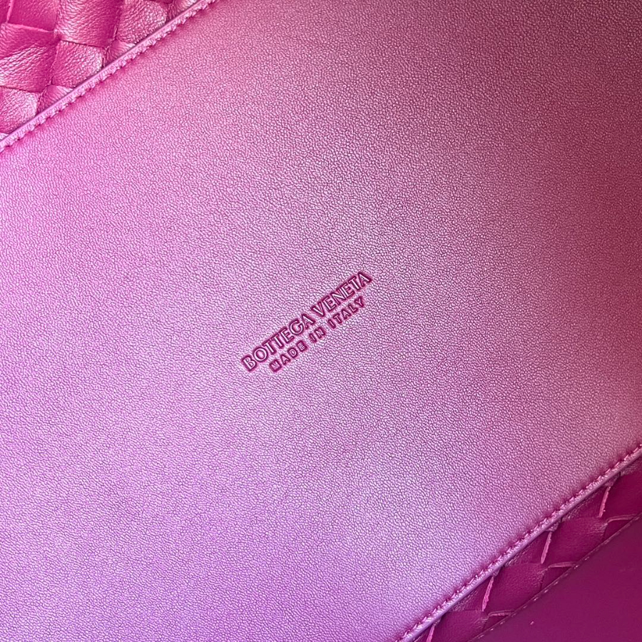 보테가베네타 안디아모라지9.jpg