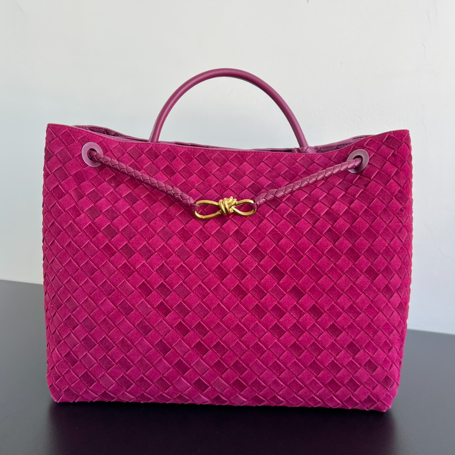 보테가베네타 안디아모라지1.jpg