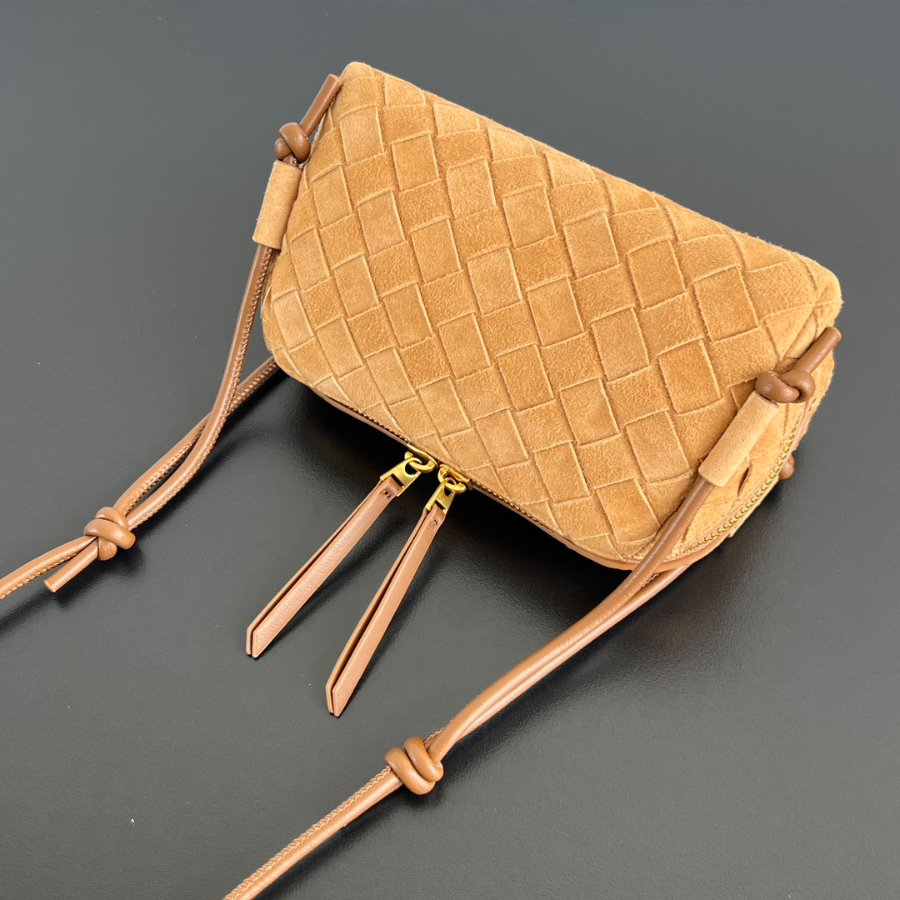 보테가베네타 콘서트파우치4.jpg